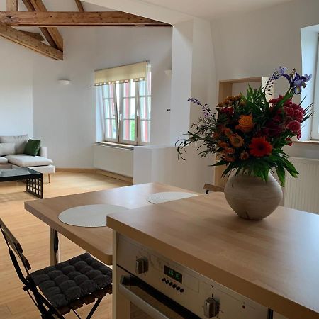 Appartement Vue Sur Meuse Namen Buitenkant foto